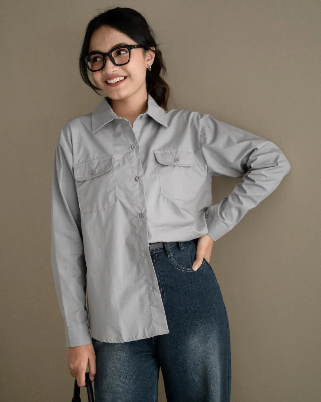 Asmira Shirt Grey - Image 2
