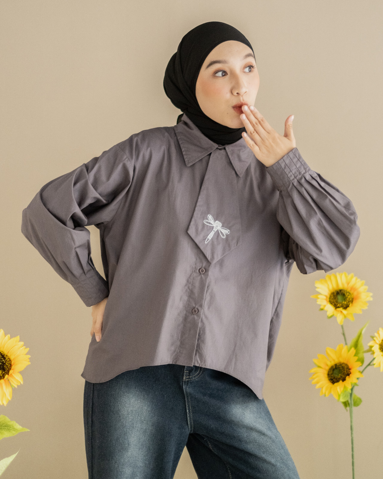 Deana Shirt Dark Grey