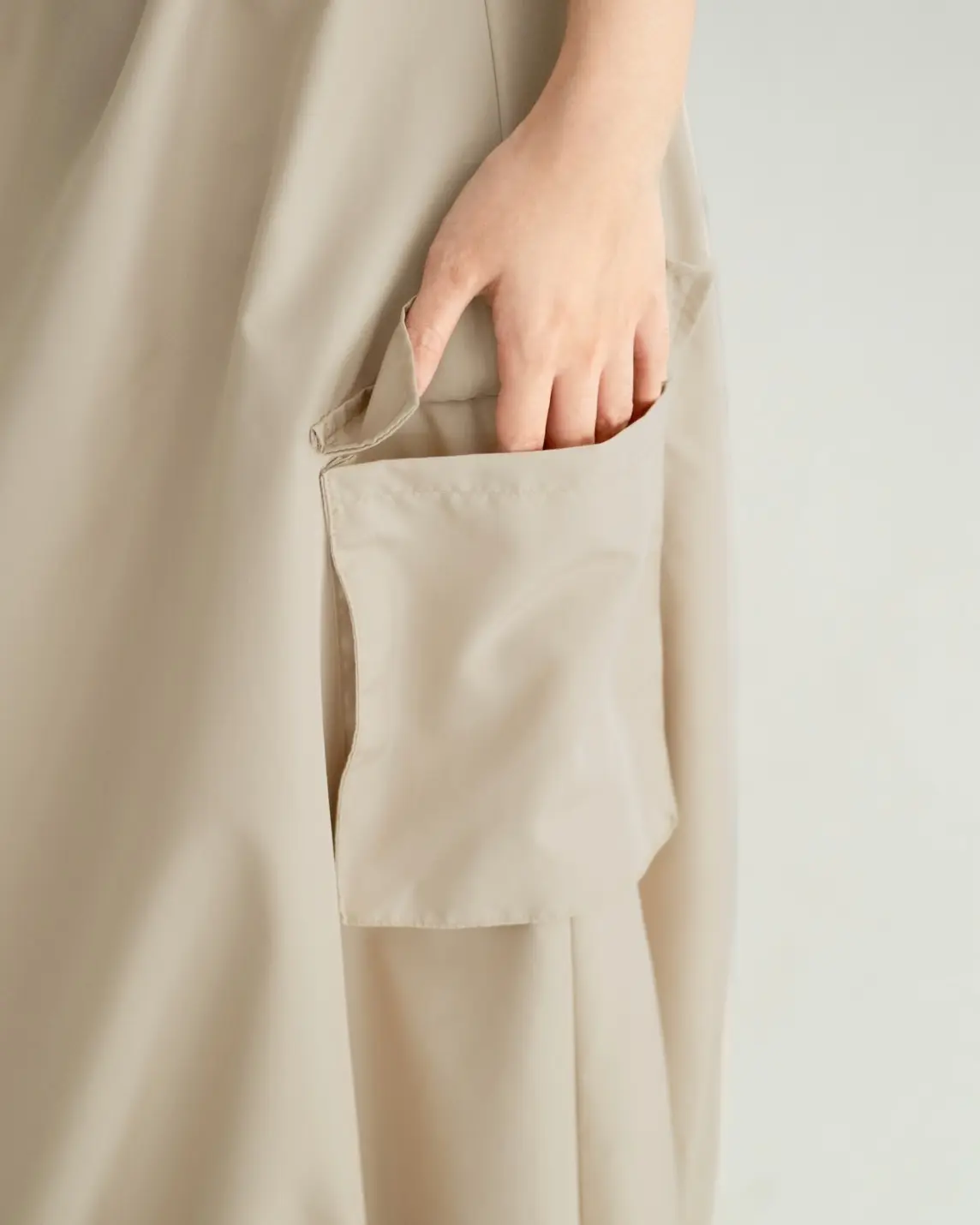 Gavya Cargo Skirt Kode 5722 Cream - Image 2
