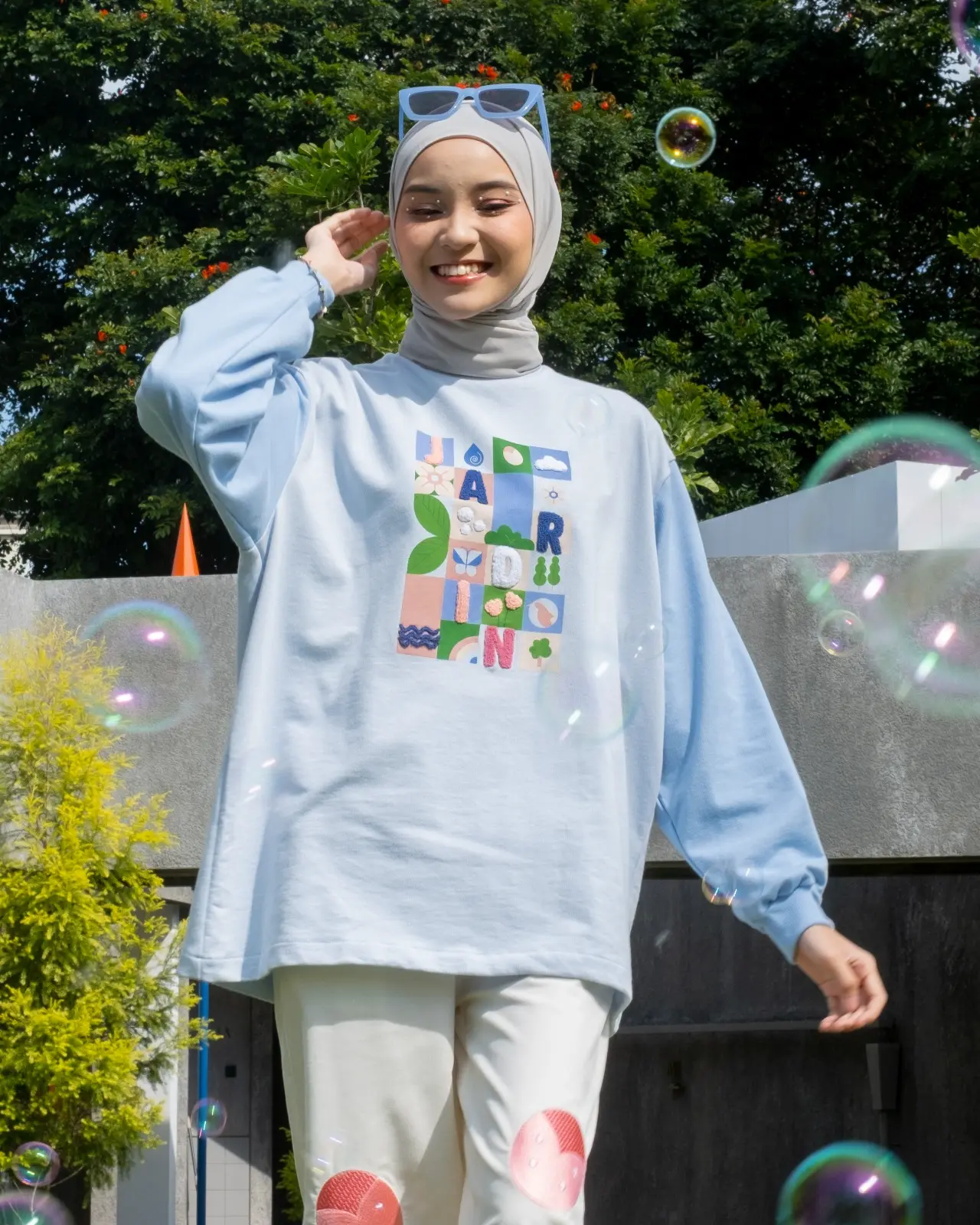 Jardin Aggie Sweater Blue
