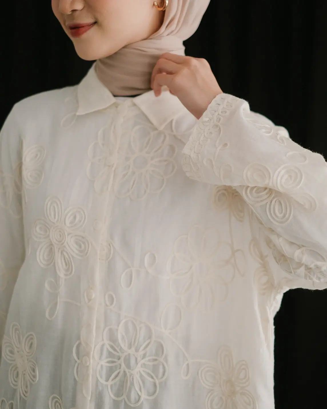 Uriana Shirt Kode 103 Ivory - Image 2