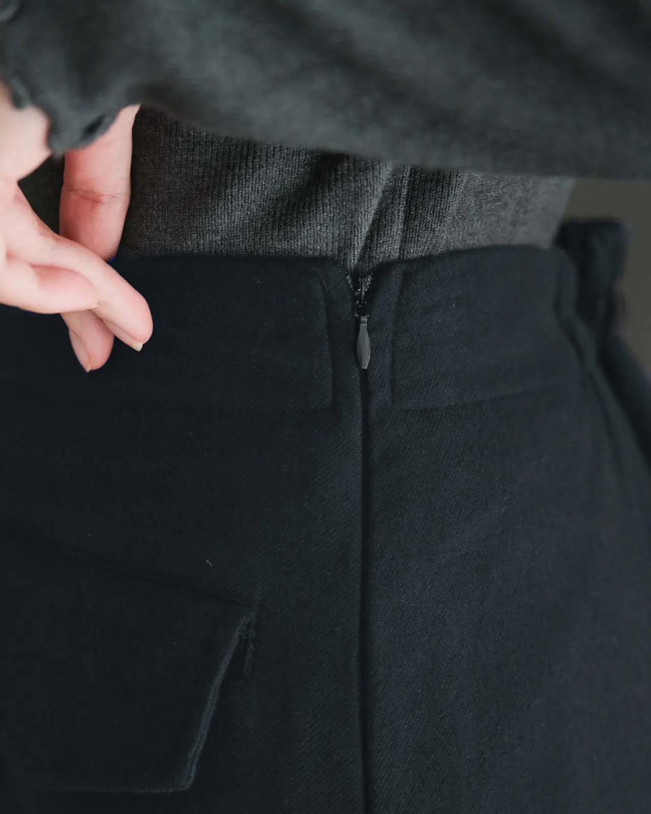 Szema Skirt Black - Image 4