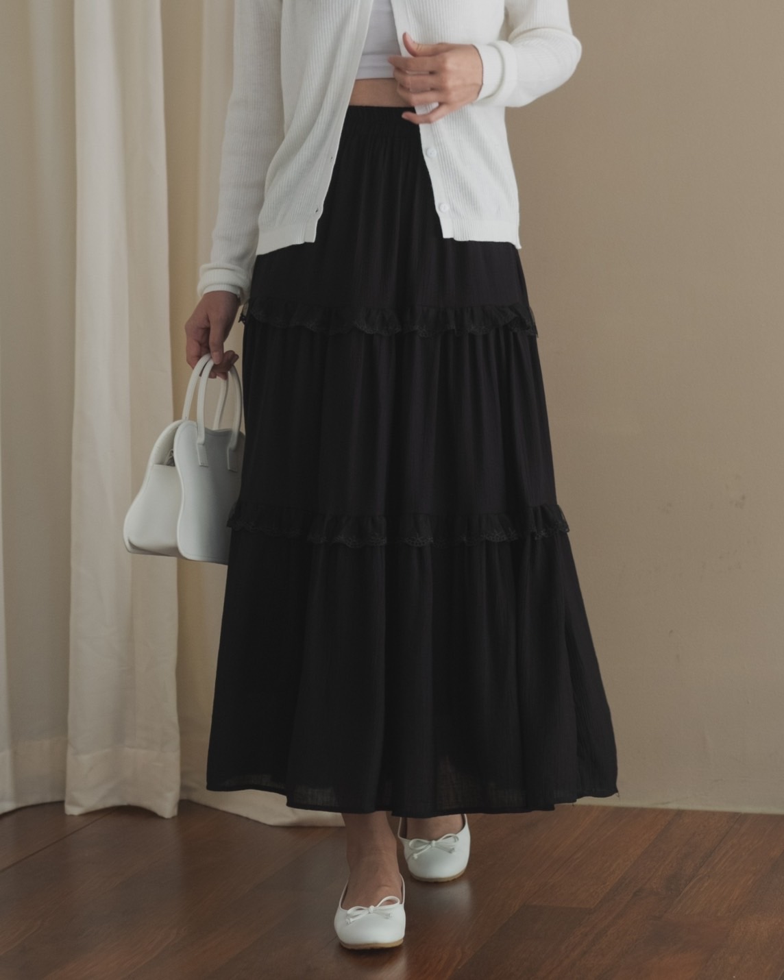 Aleza Skirt Kode 82 Black