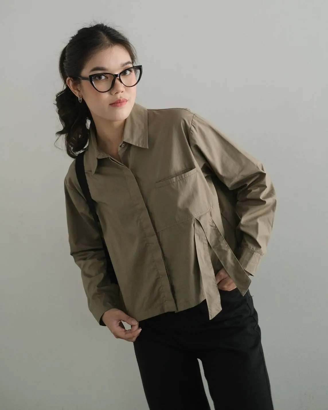 Amadea Shirt Khaki