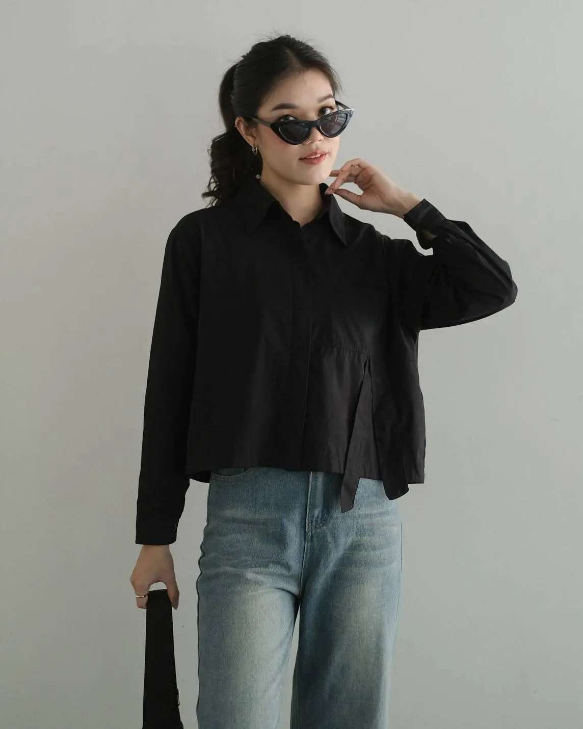 Amadea Shirt Black