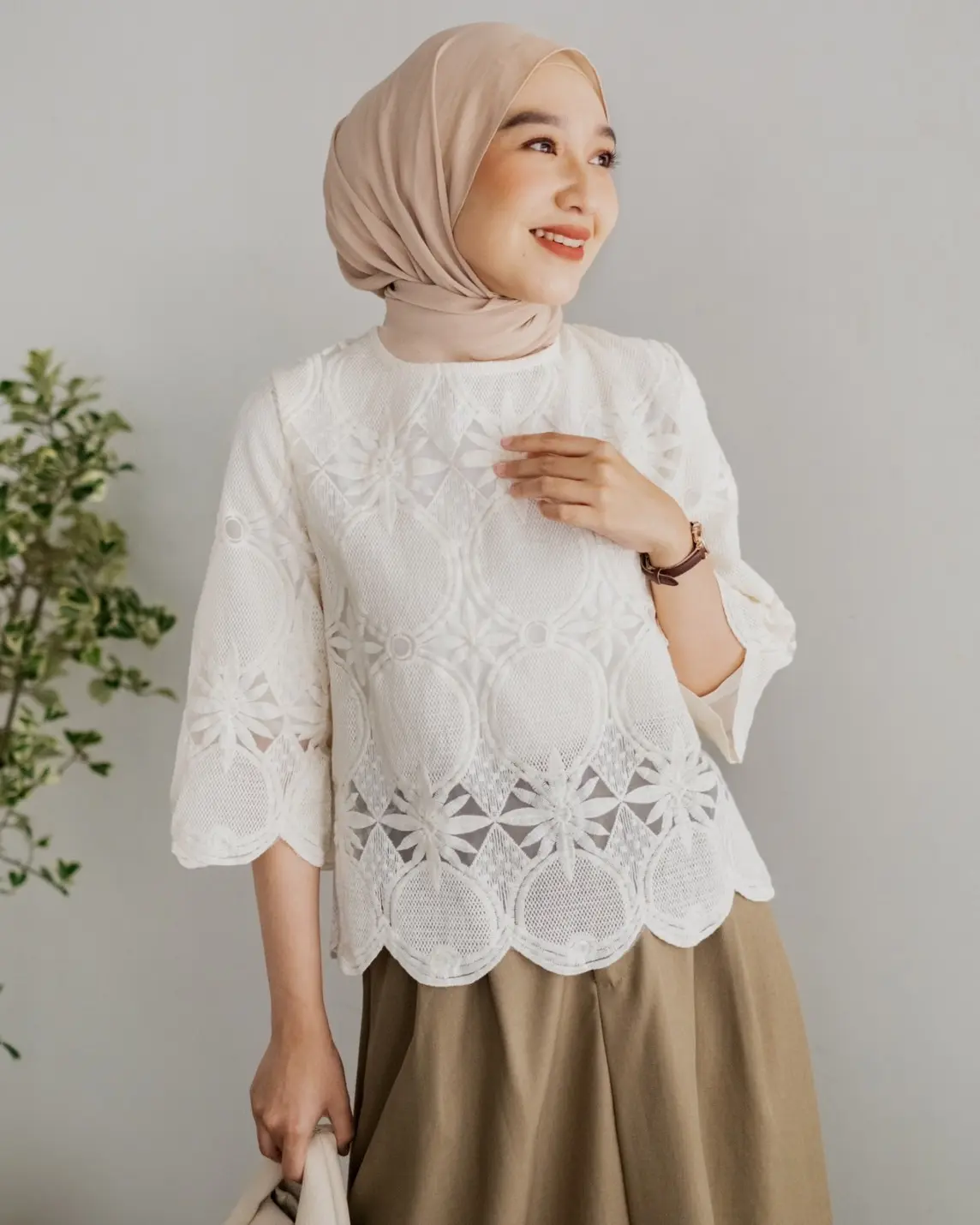 Berty Blouse Kode 416 Ivory - Image 3