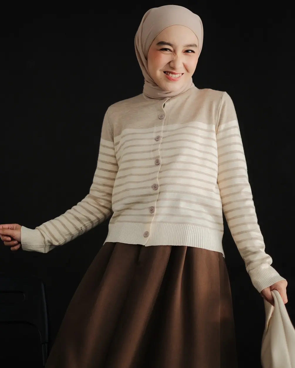 Felicia Stripe Cardi Kode 128B Khaki - Image 2