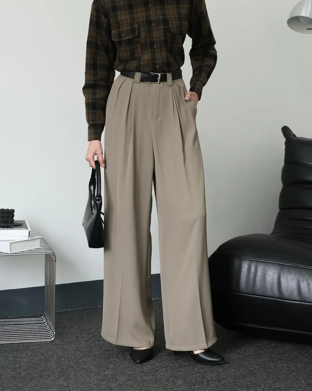 Herly Pants Kode 76 Khaki - Image 2