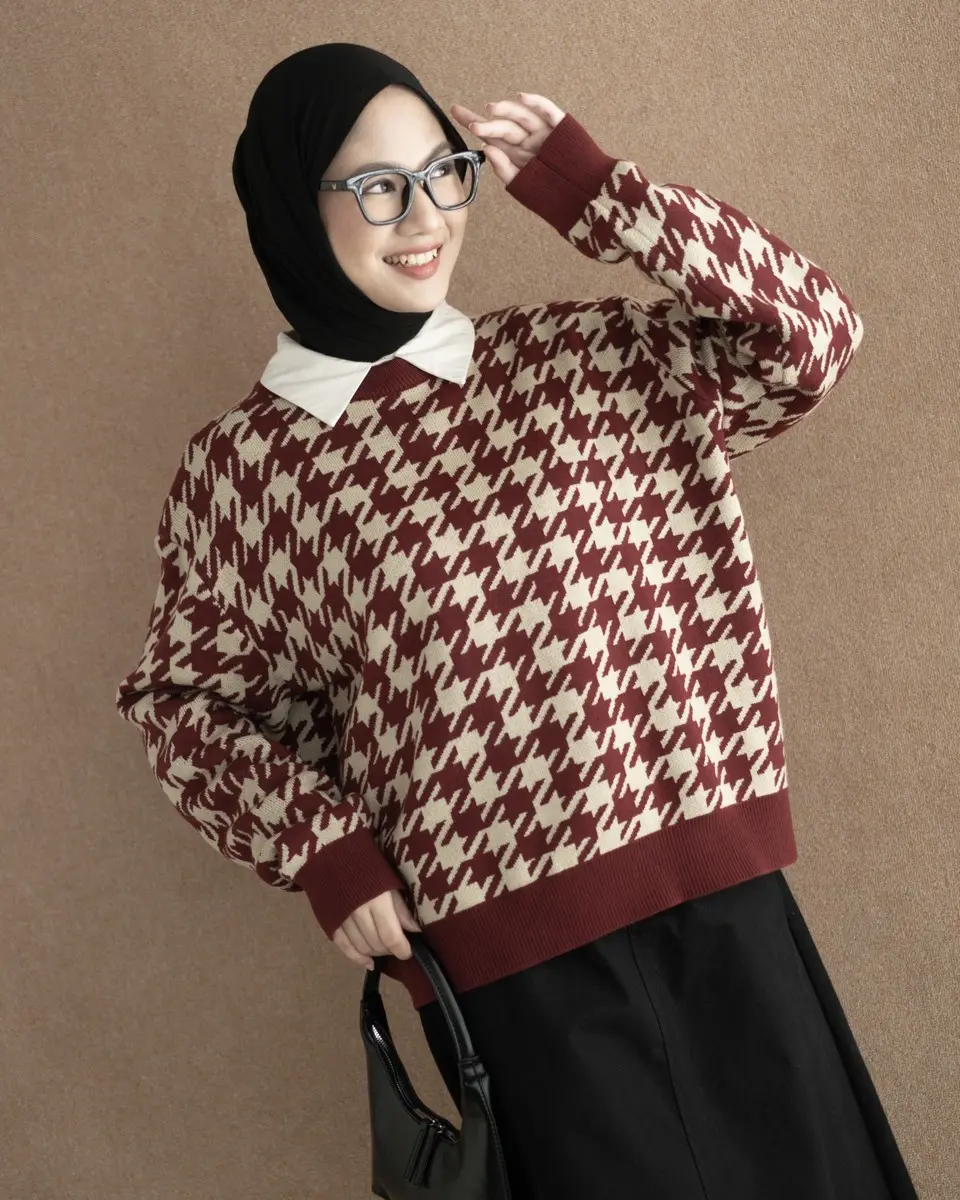 Houndstooth Sweater Maroon