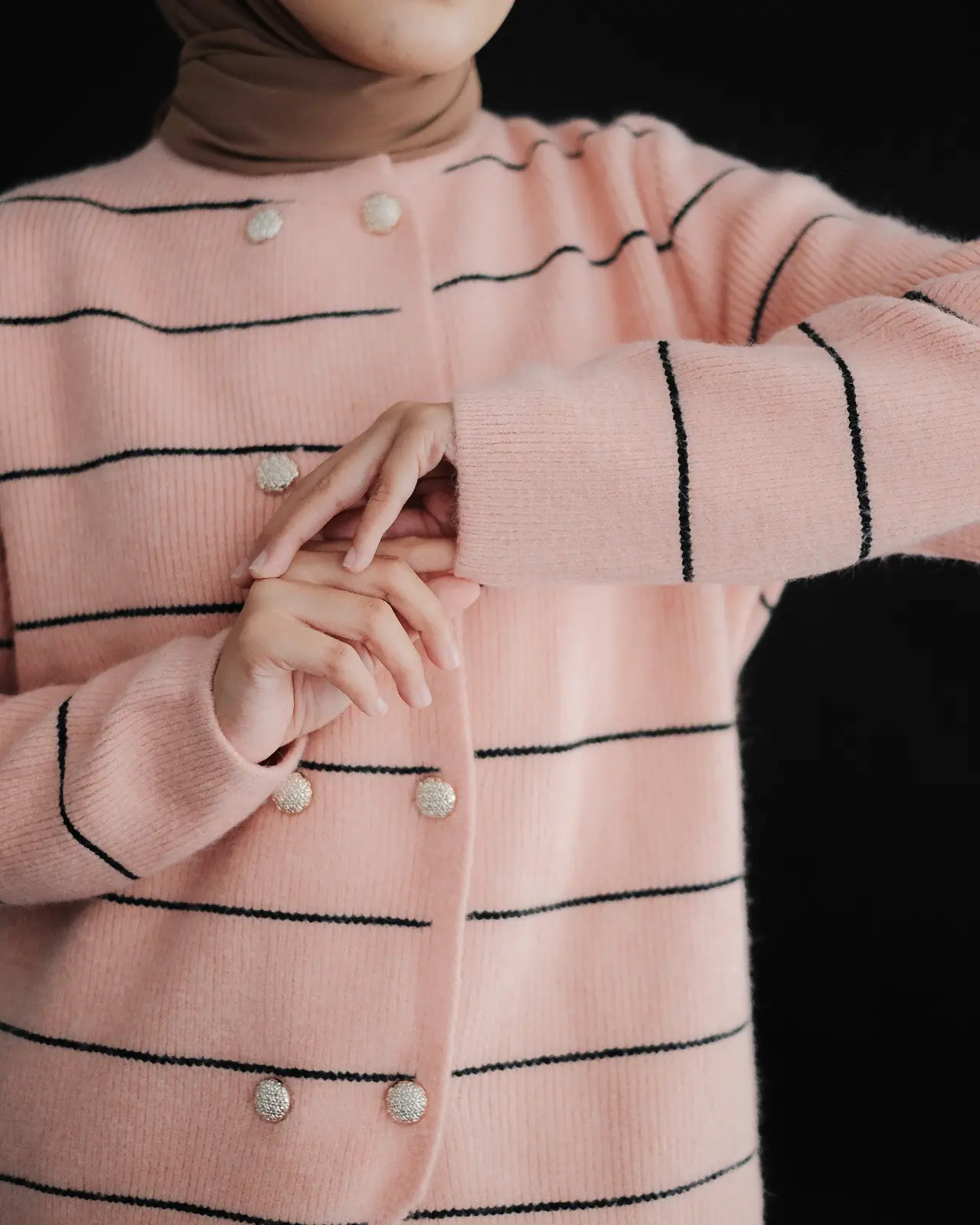 Ifadha Stripe Cardi Kode 77 Peach - Image 3