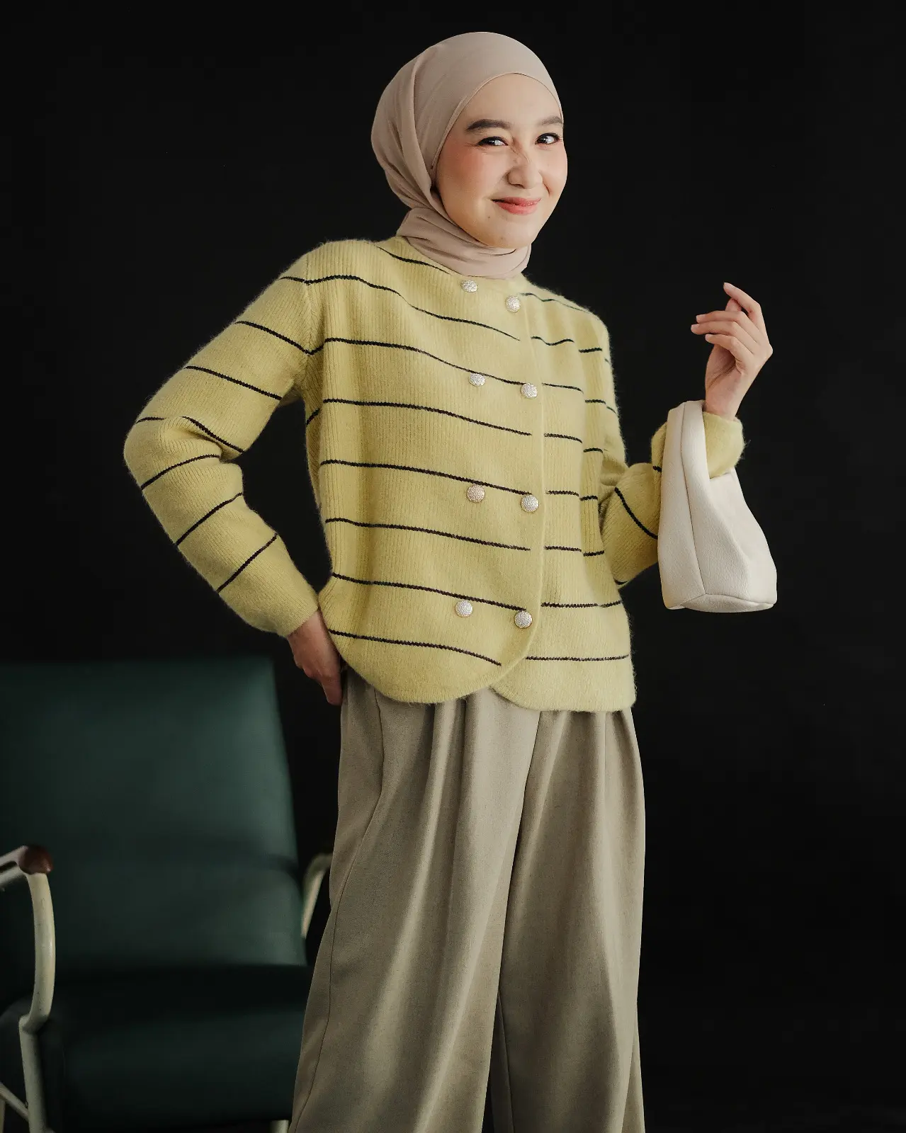 Ifadha Stripe Cardi Kode 77 Lime