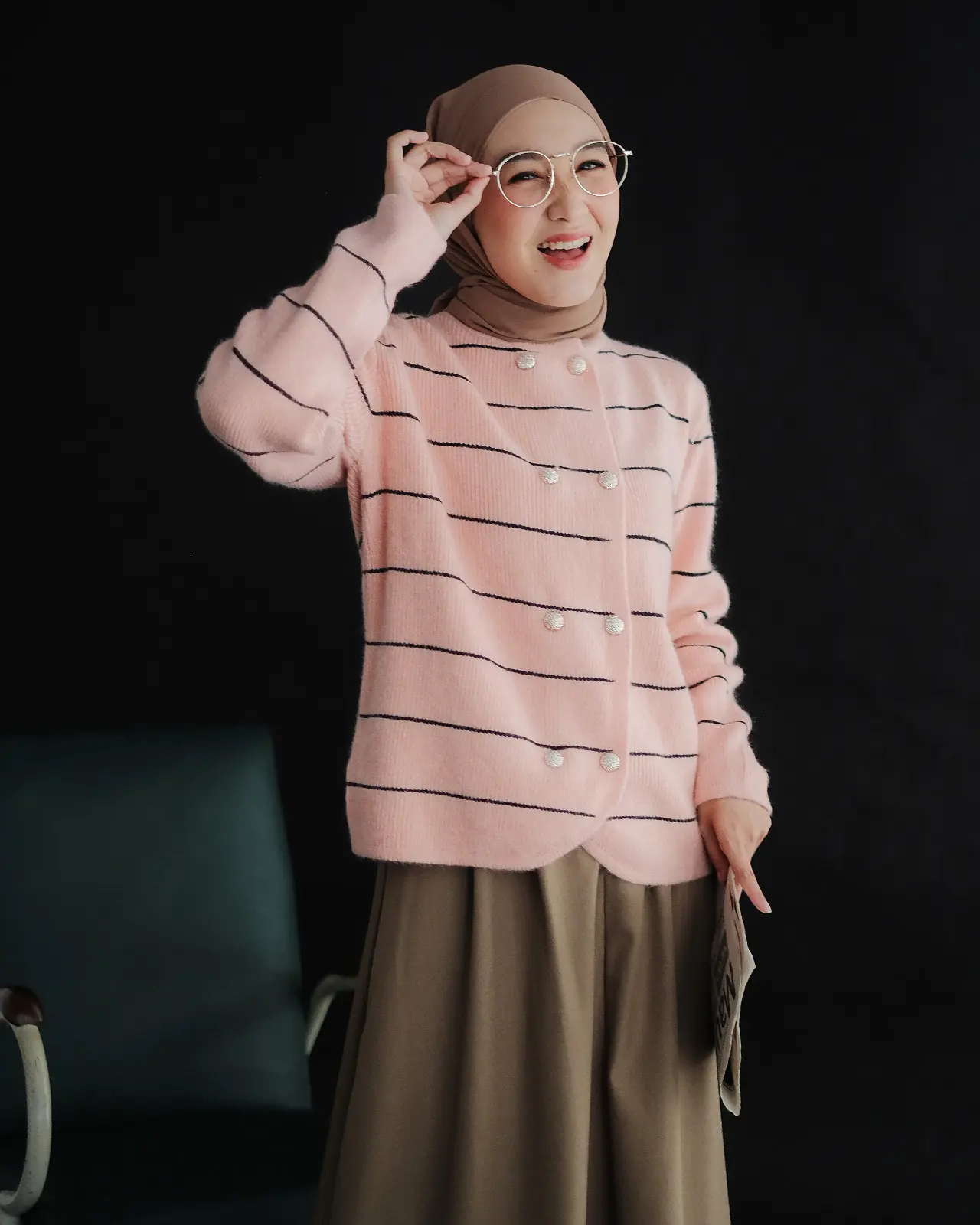 Ifadha Stripe Cardi Kode 77 Peach