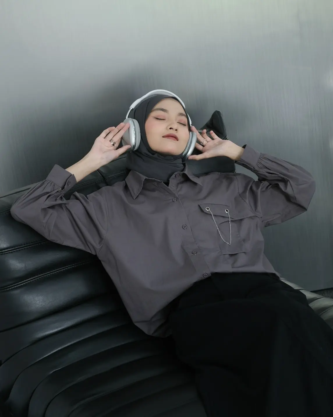 Lesley Shirt Dark Grey - Image 2