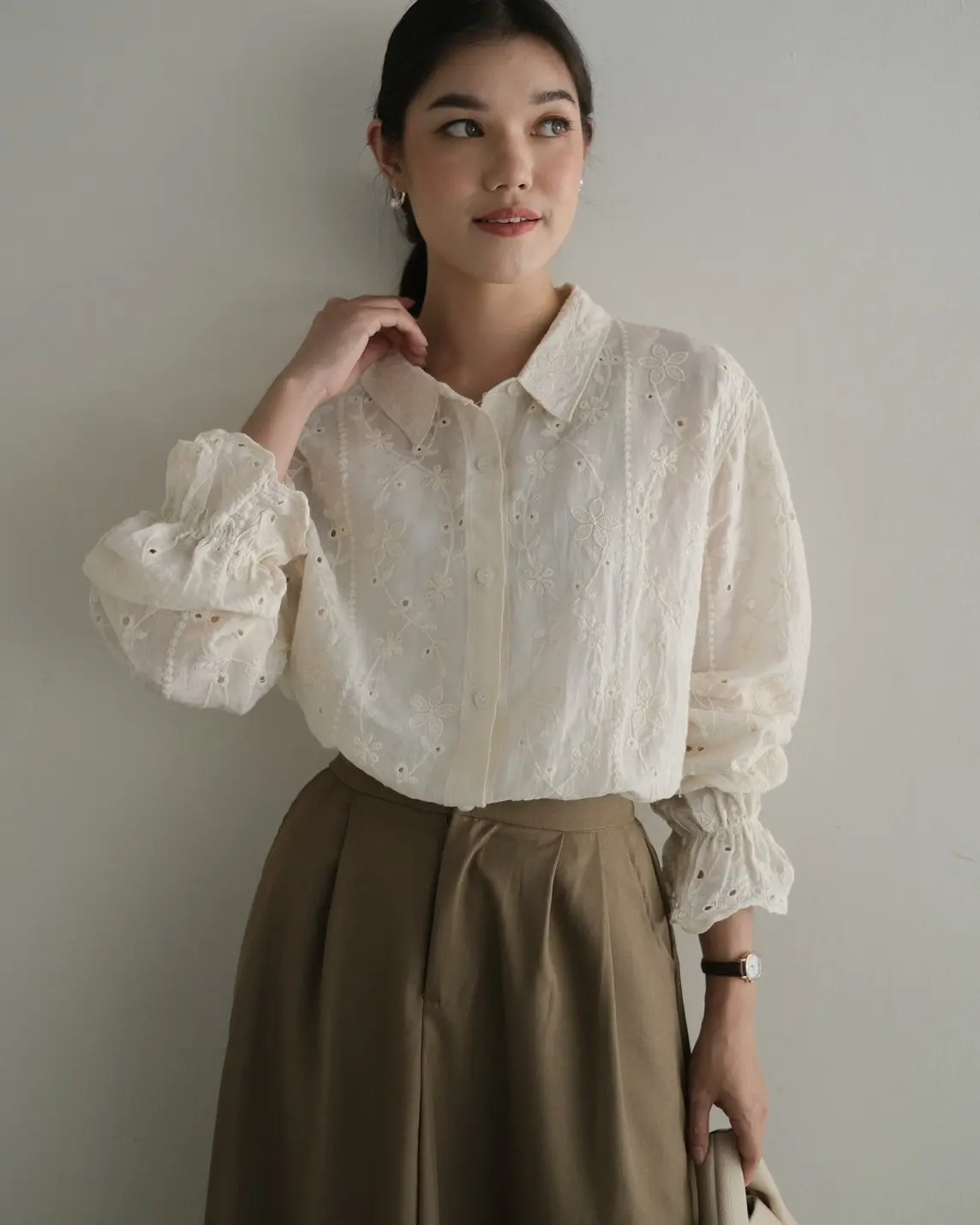 Maida Shirt Kode 99B Ivory