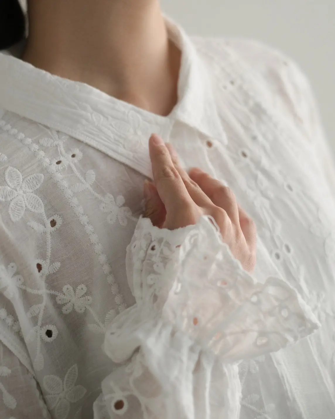 Maida Shirt Kode 99B Broken White - Image 2