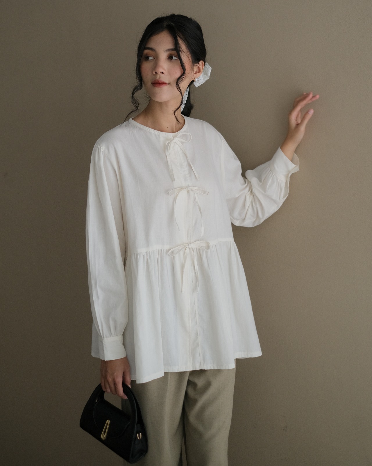 Alternative view of Meisya Blouse Broken White