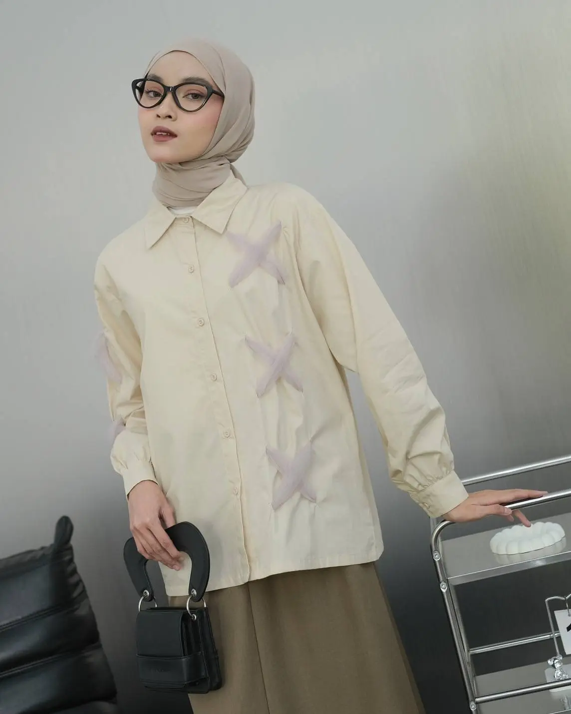 Alternative view of Reigner Shirt Cream