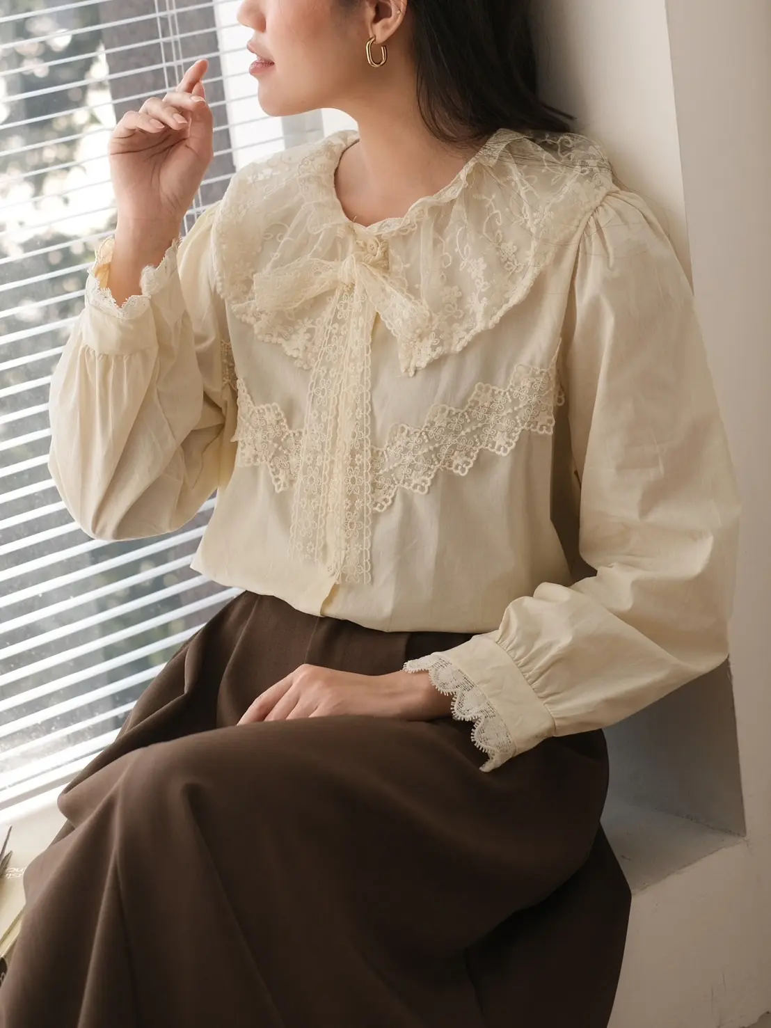 Janitha Shirt Kode 67/560 Cream