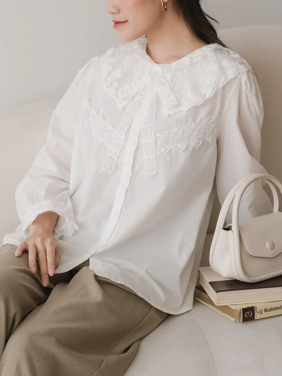 Janitha Shirt Kode 67/560 Broken White