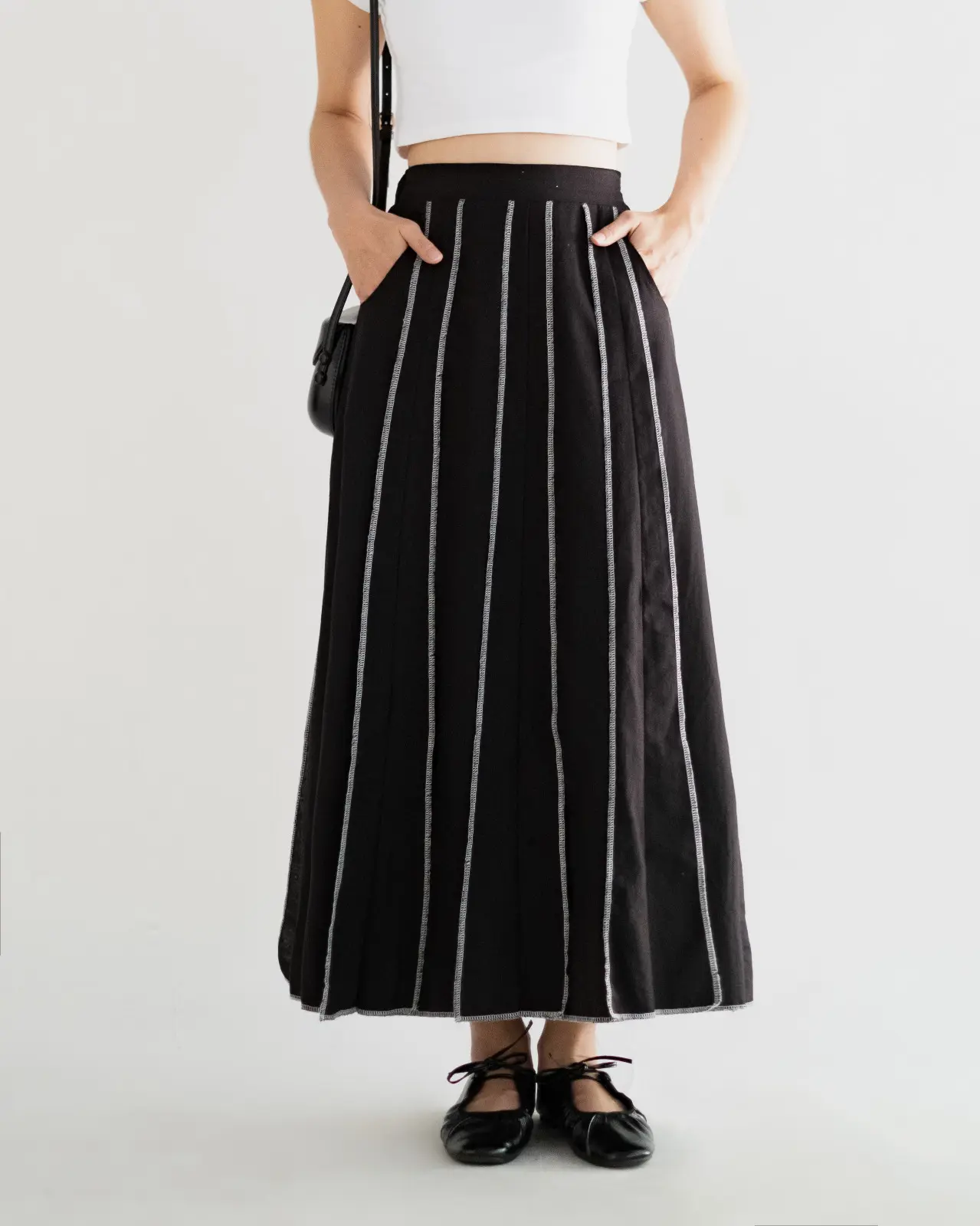 Nile Skirt Black - Image 3