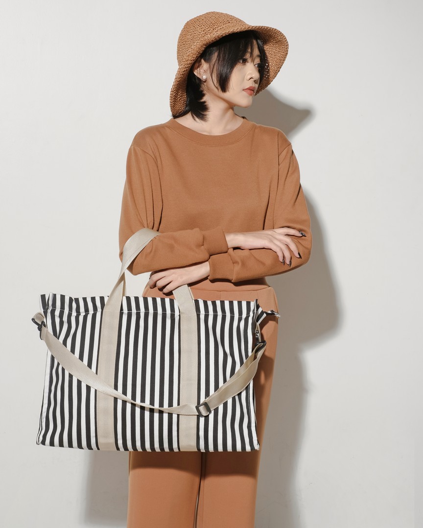 Strippy Bag Black