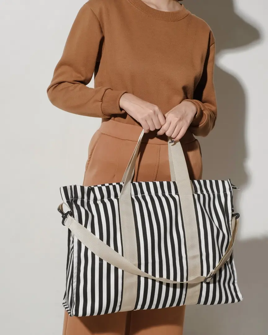 Alternative view of Strippy Bag Black