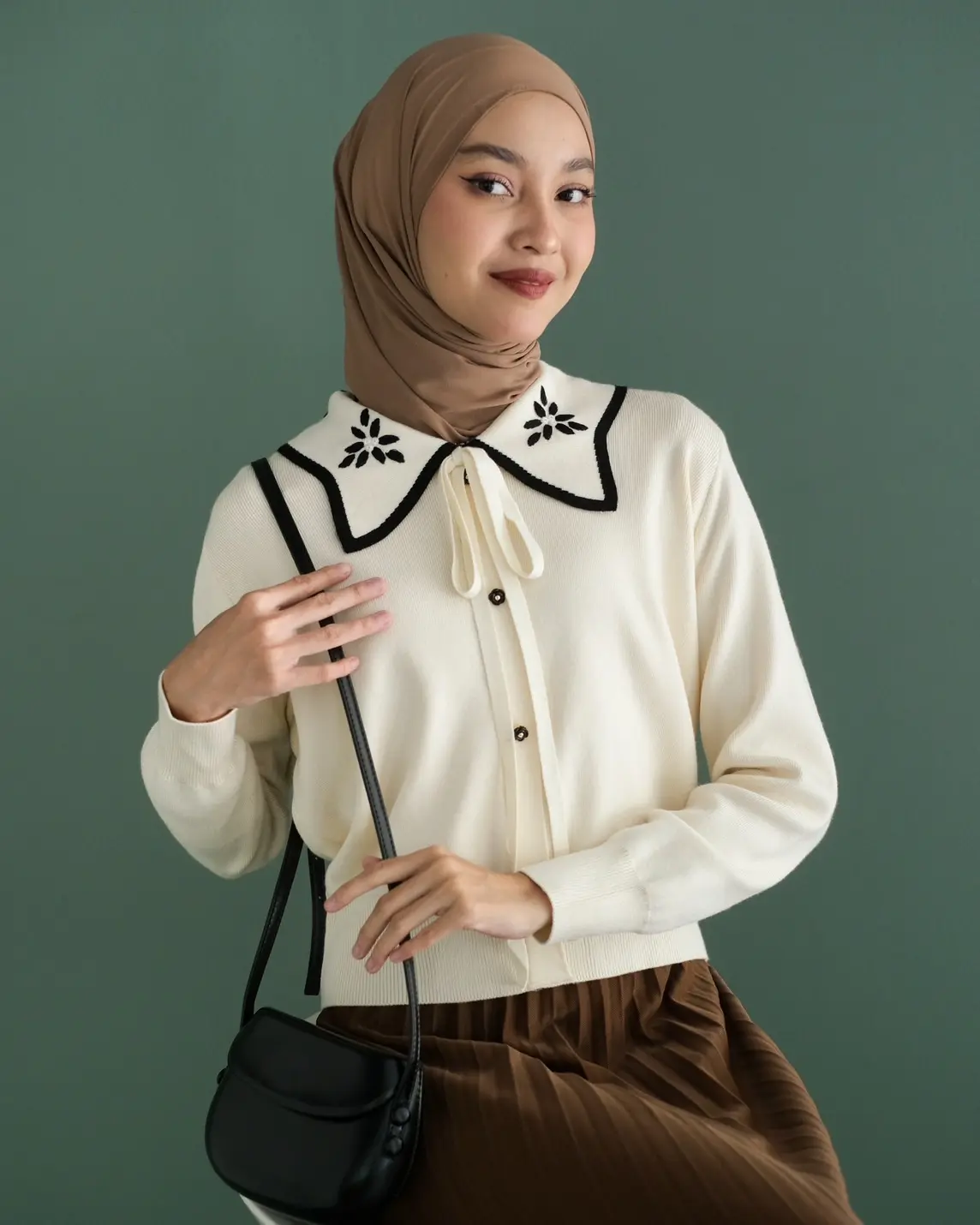 Aliza Longsleeve Kode 147 Ivory - Image 2