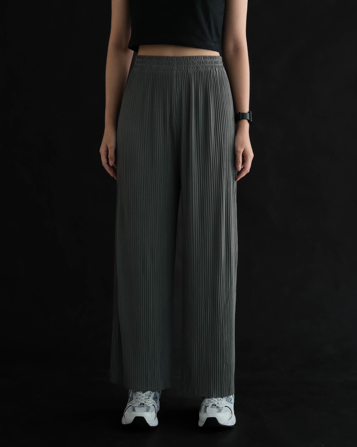 Ayeisha Plisket Pants Kode 130 Dark Grey