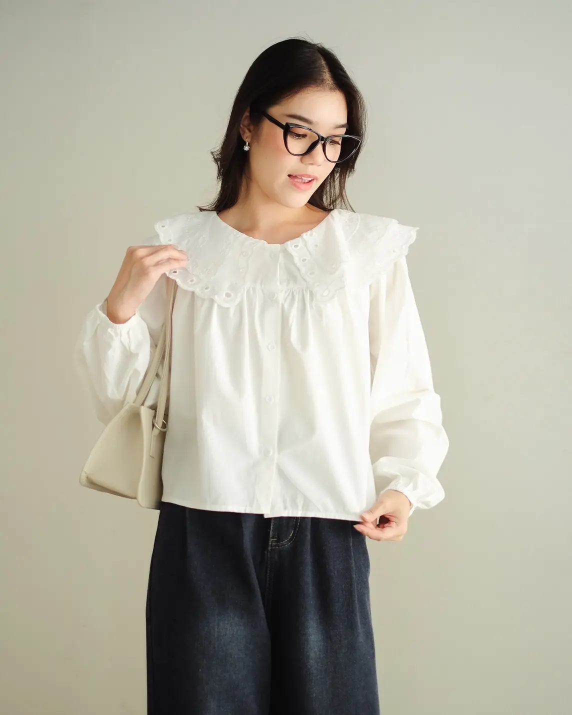 Cella Shirt Kode 11A Broken White - Image 2