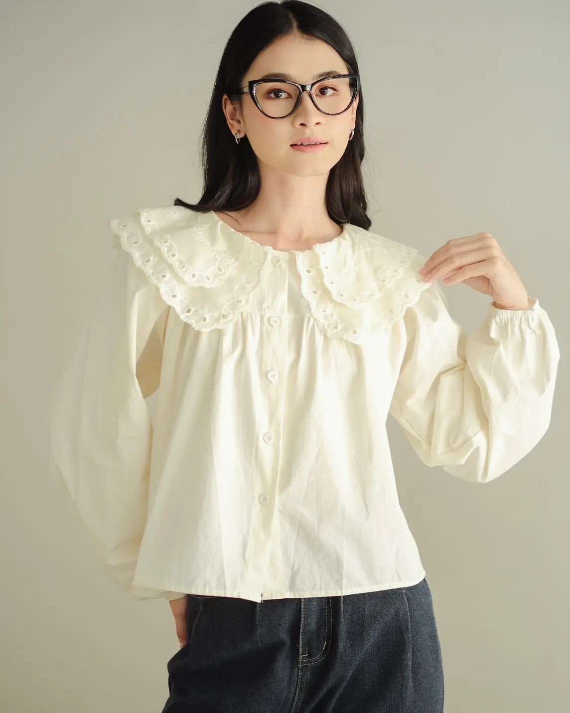 Cella Shirt Kode 11A Ivory