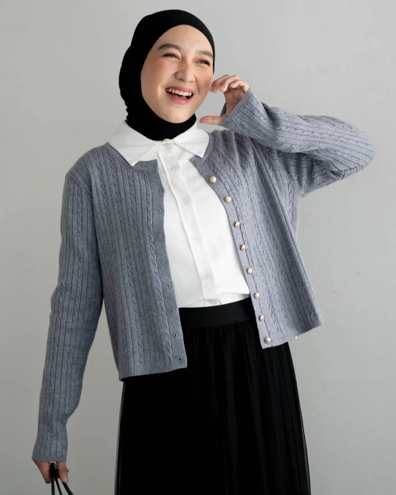 Finley Cardigan Kode 257A Misty Grey - Image 2