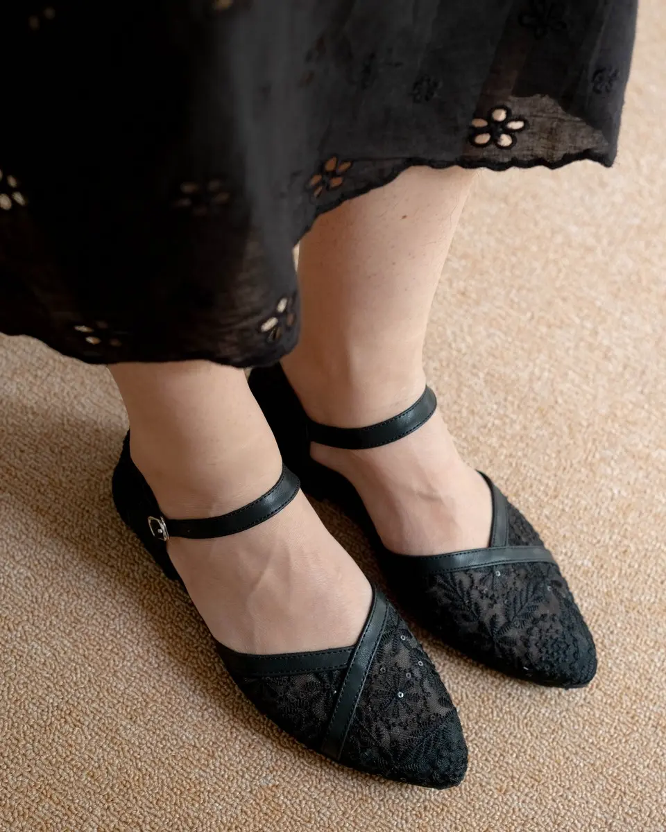 Guenina Sandals Black