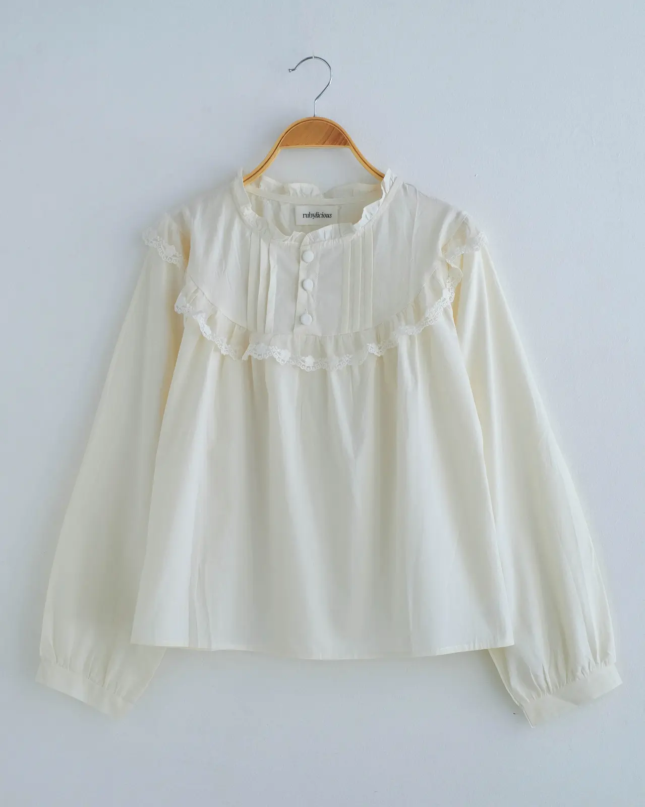 Nadima Blouse Kode 132A Ivory