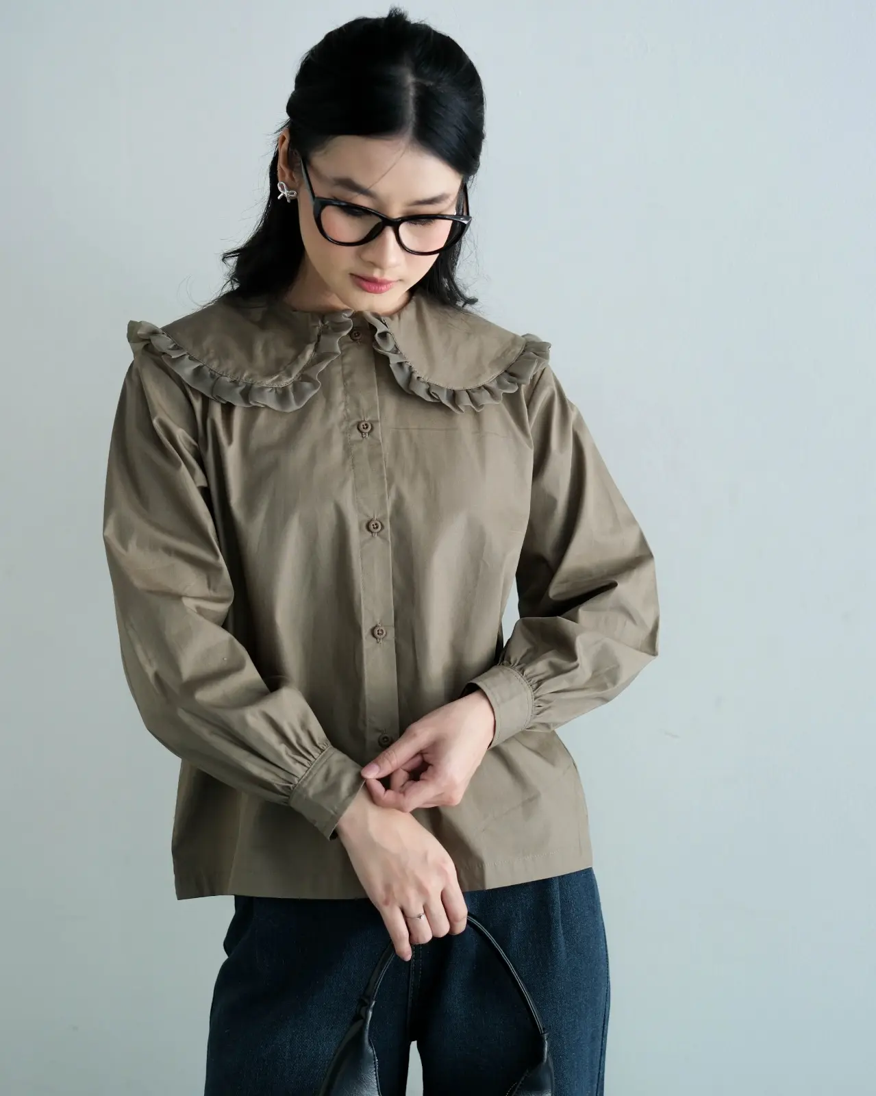 Naomi Shirt Khaki - Image 2