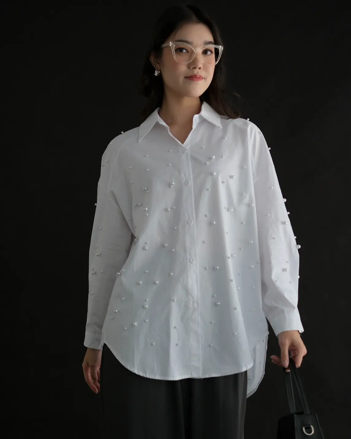 Qanita Shirt Kode 241A Broken White