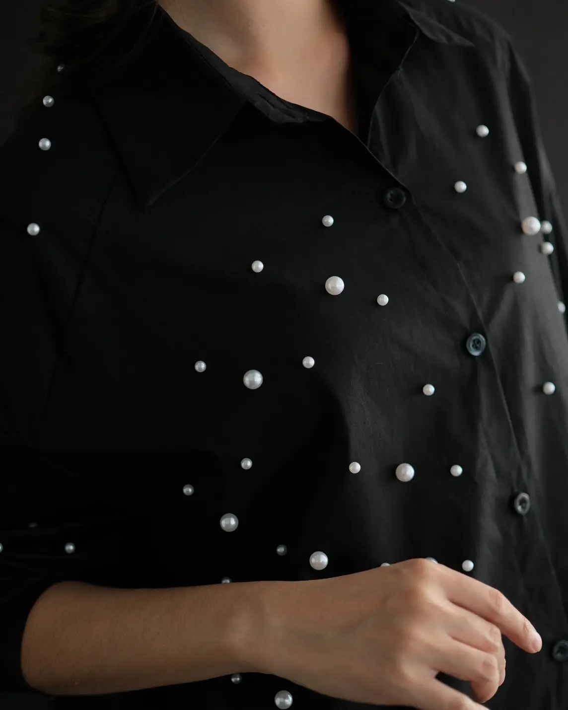 Qanita Shirt Kode 241A Black - Image 2