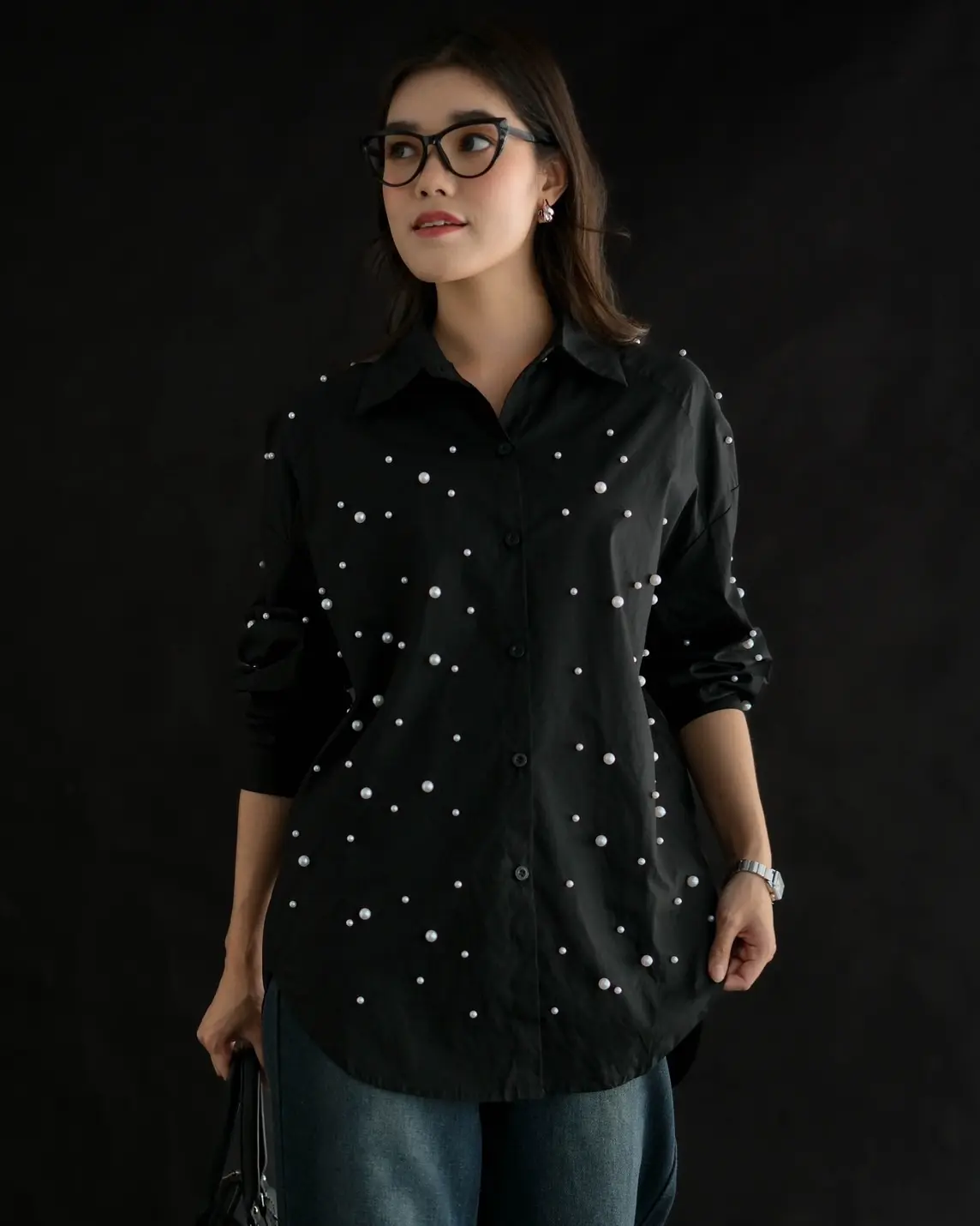 Qanita Shirt Kode 241A Black