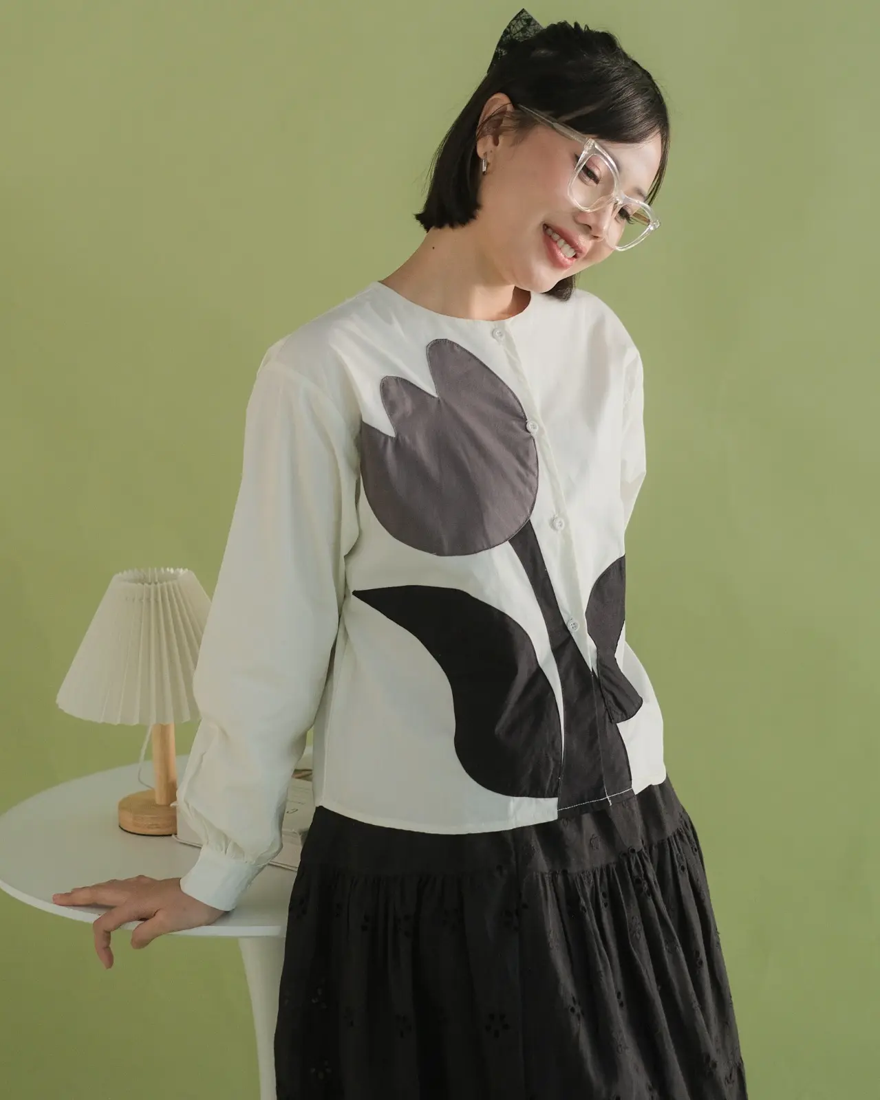 Alternative view of Tulip Blouse Broken White