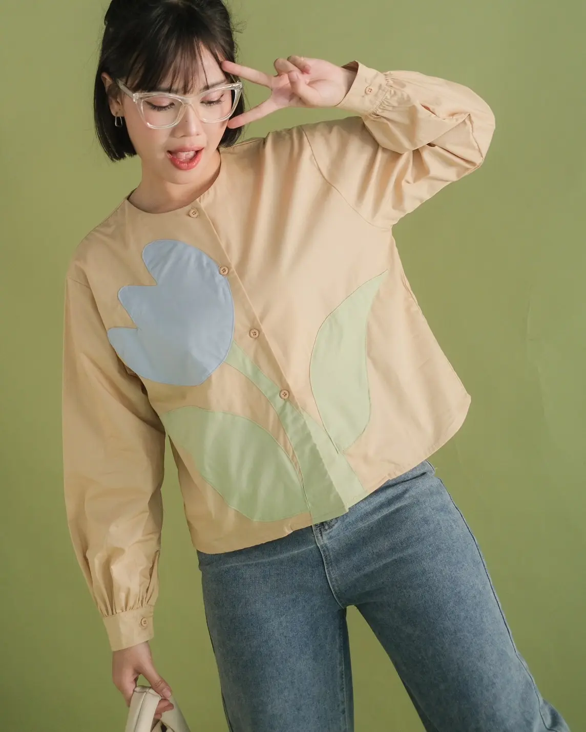Alternative view of Tulip Blouse Cream