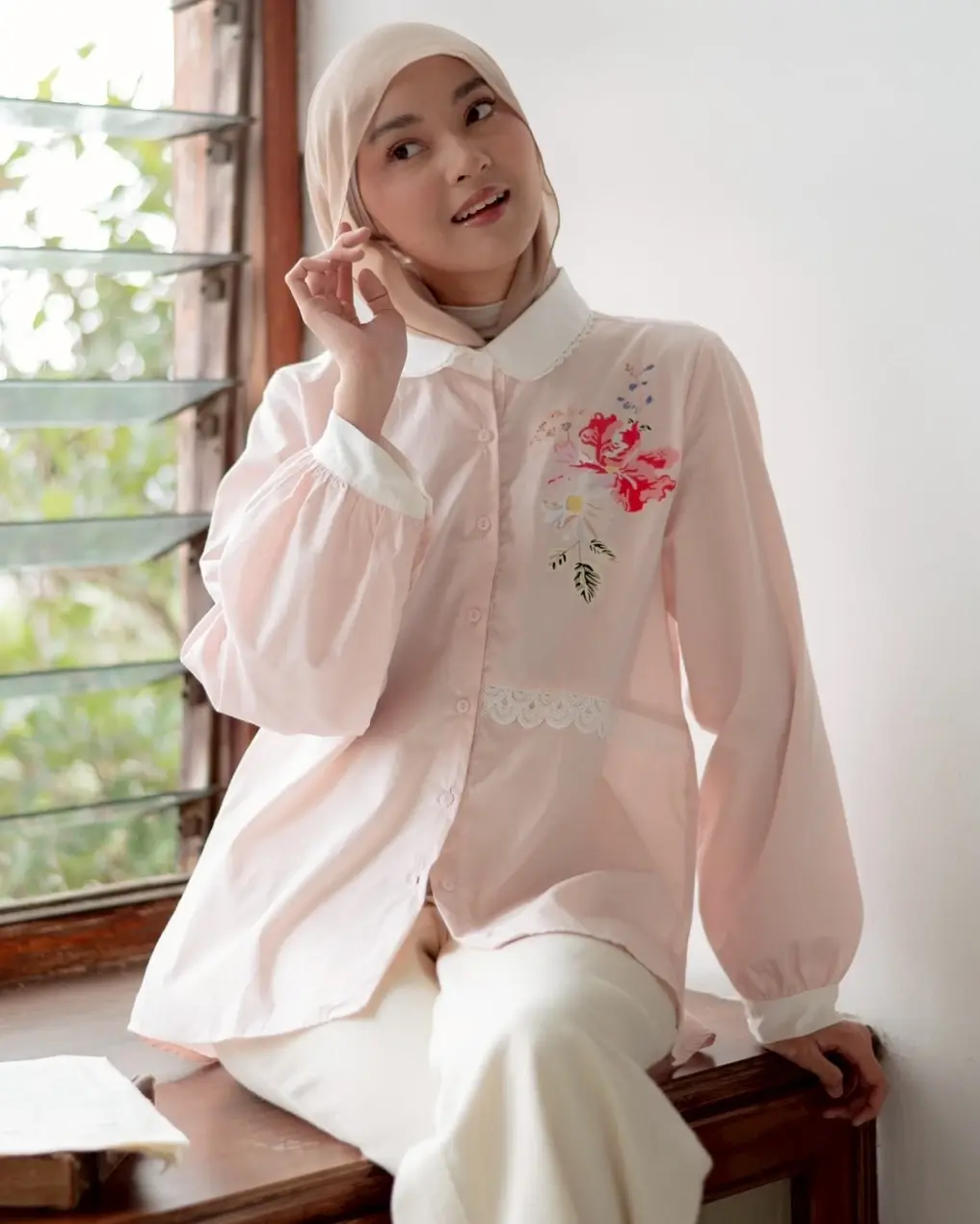 Safiya Shirt Pink - Image 2