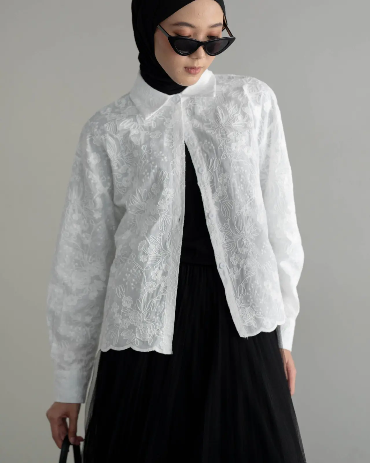 Oenzi Shirt Kode 234A / 9060 Broken Whte