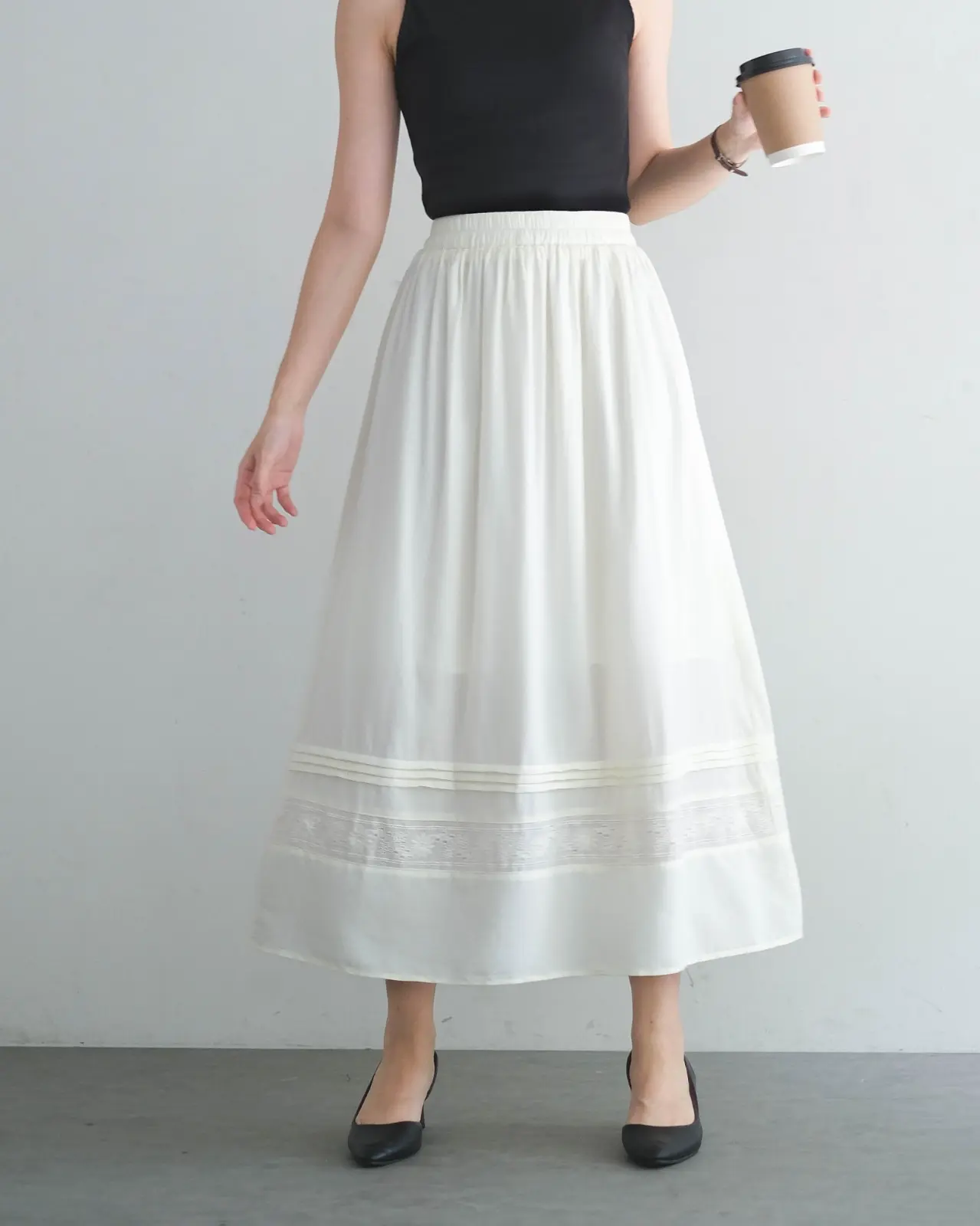 Zowiya Skirt Kode 478 Ivory