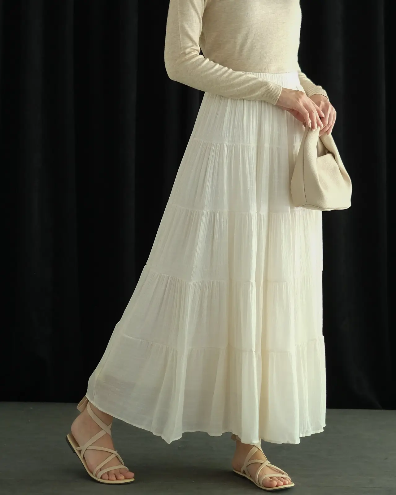 Evianne Skirt Kode 121B Ivory - Image 2