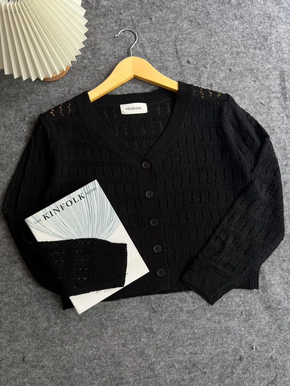 Tyara Cardigan Kode 198B Black