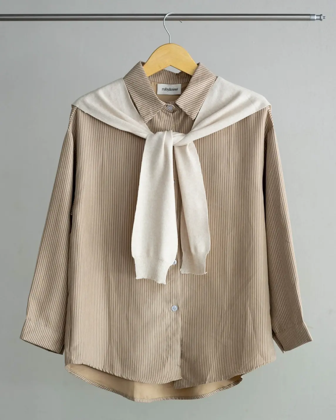 Akeyla Shirt Kode 141B Cream-Beige - Image 3