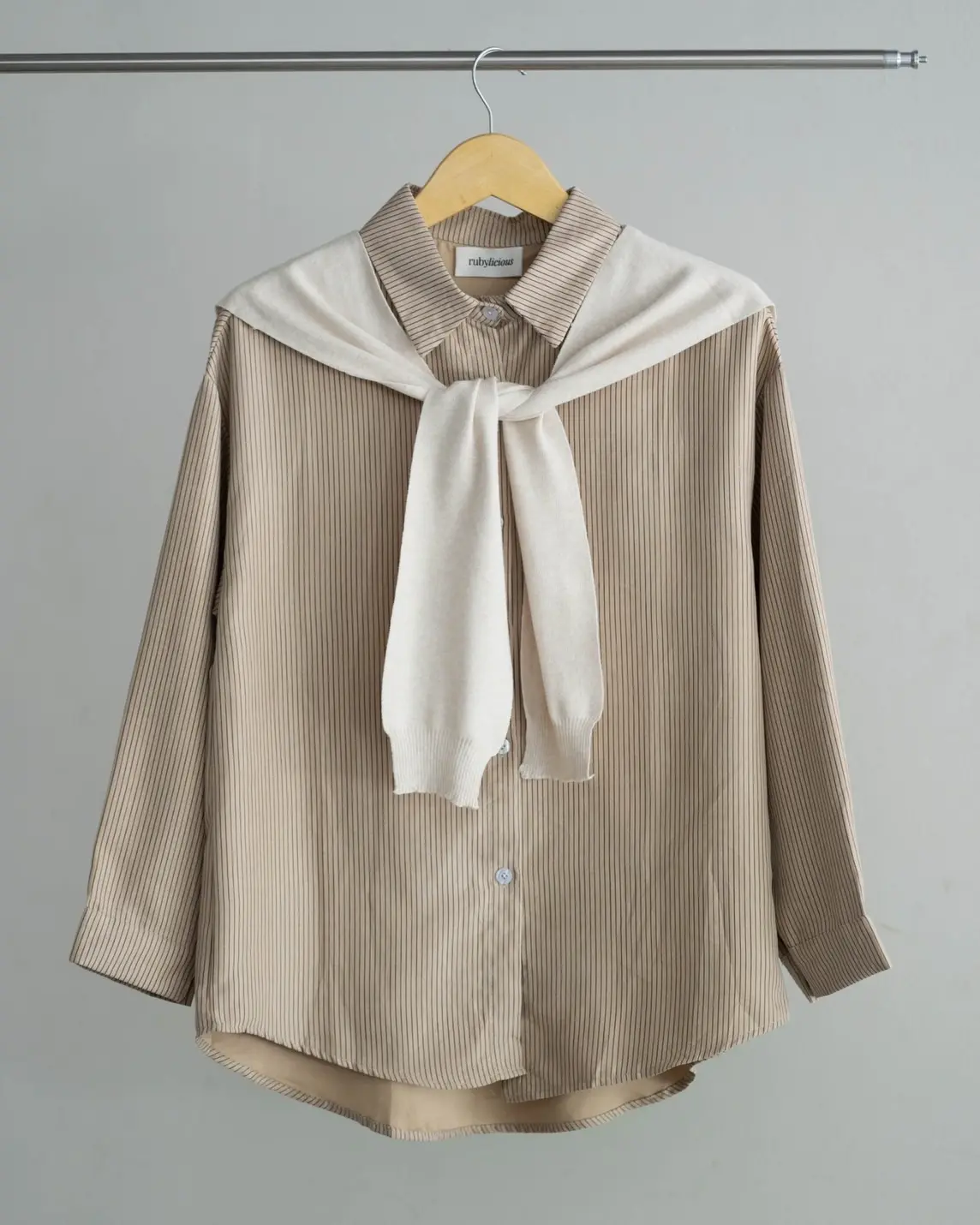 Akeyla Shirt Kode 141B Cream-Beige - Image 2