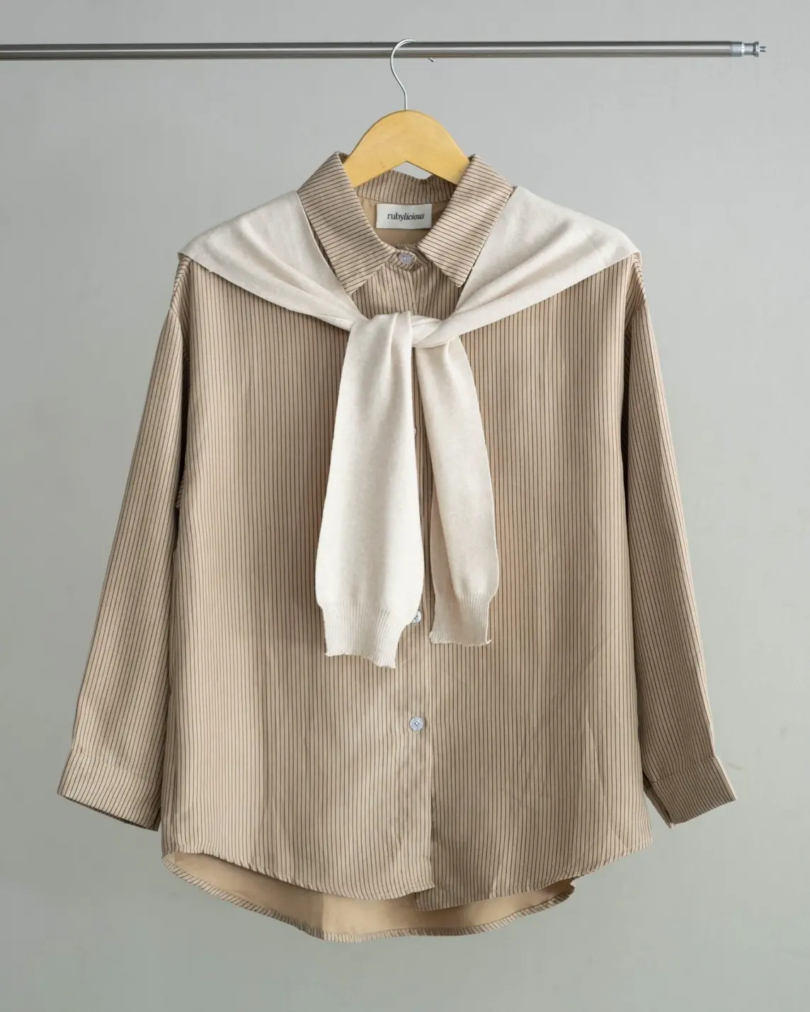 Akeyla Shirt Kode 141B Cream-Beige