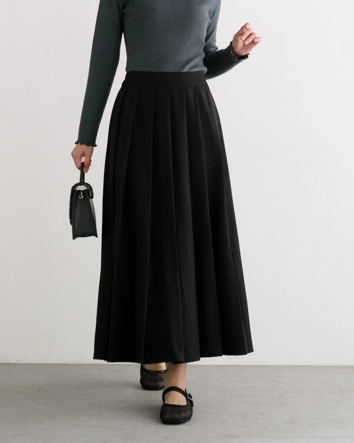 Amyka Skirt Kode 3035 Black