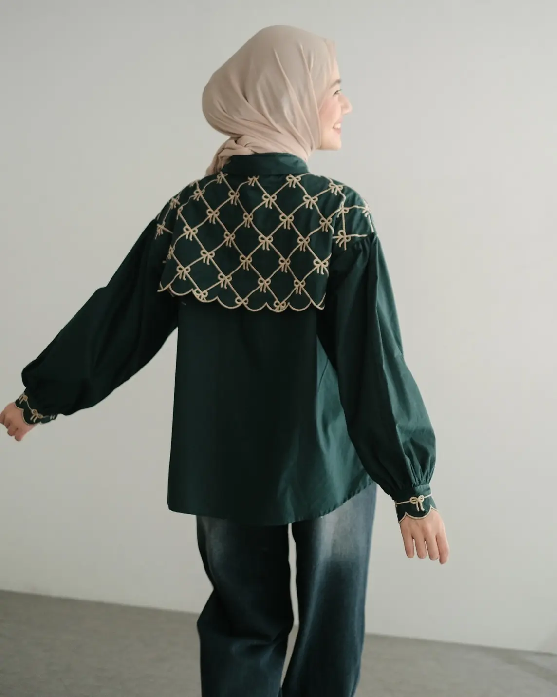 Ayara Shirt Kode 1381 Glass Green - Image 3