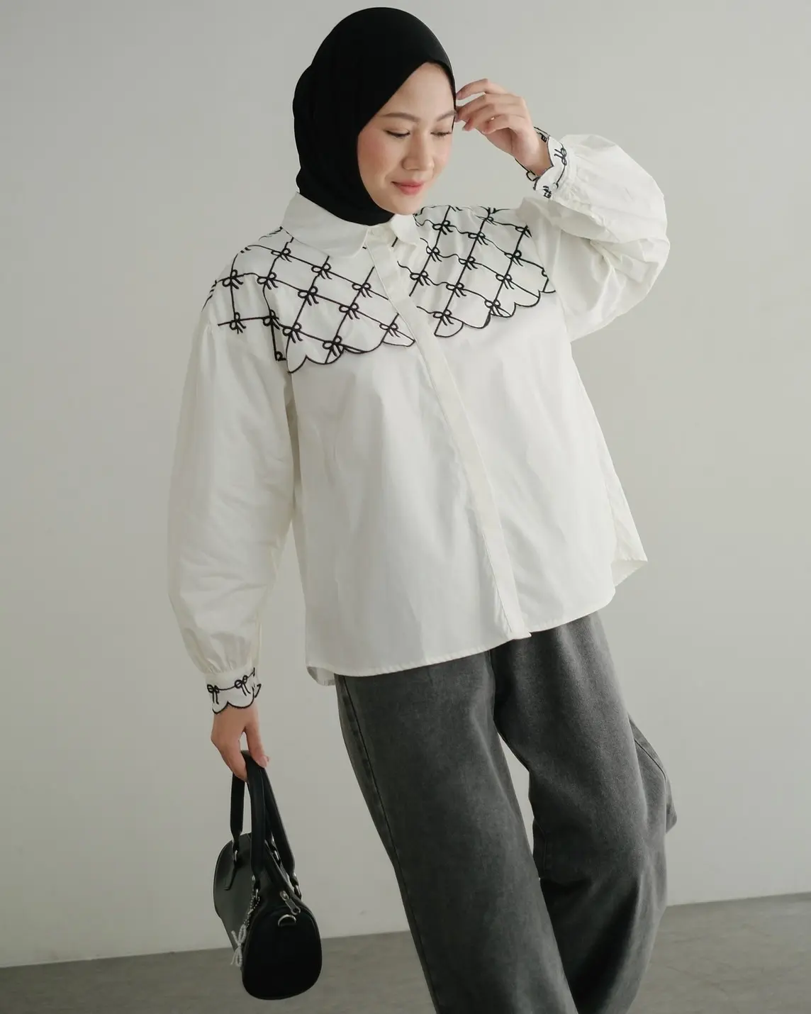 Ayara Shirt Kode 1381 Broken White - Image 2